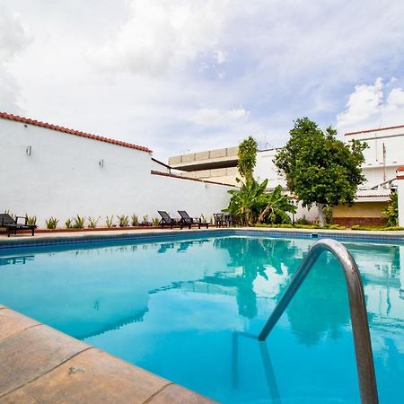 Hotel Colon Mérida Dış mekan fotoğraf