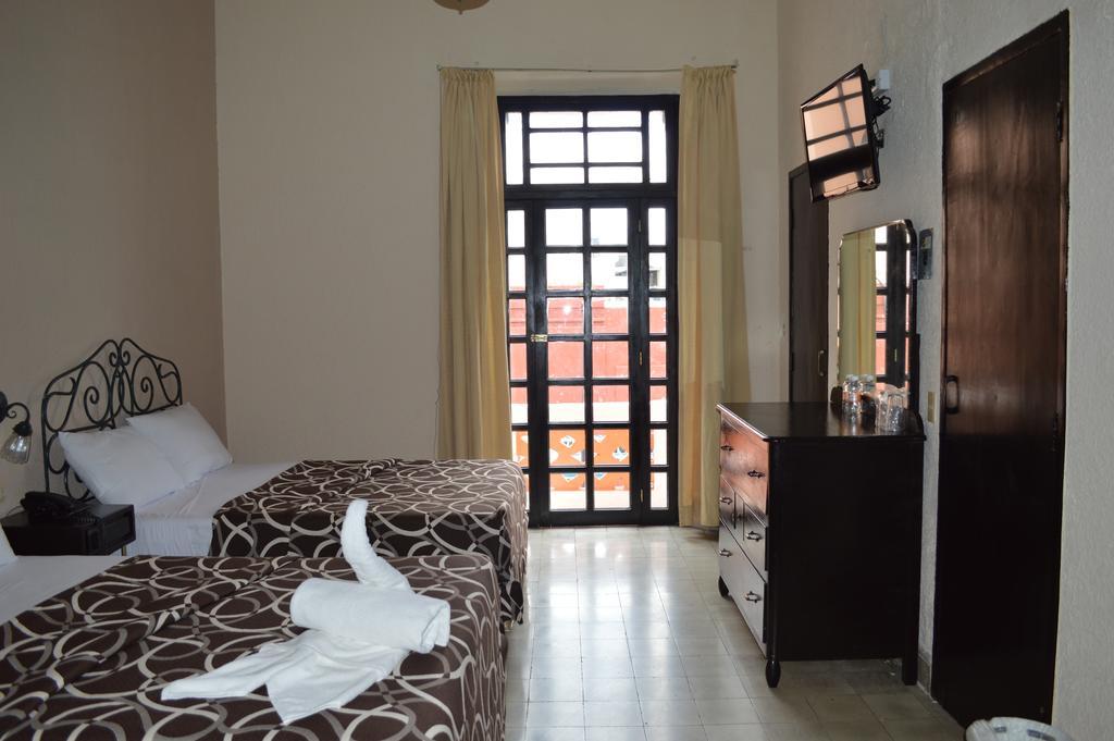 Hotel Colon Mérida Dış mekan fotoğraf