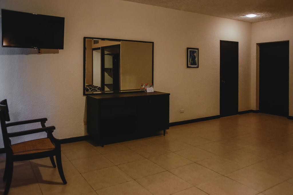 Hotel Colon Mérida Dış mekan fotoğraf