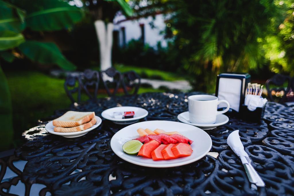 Hotel Colon Mérida Dış mekan fotoğraf
