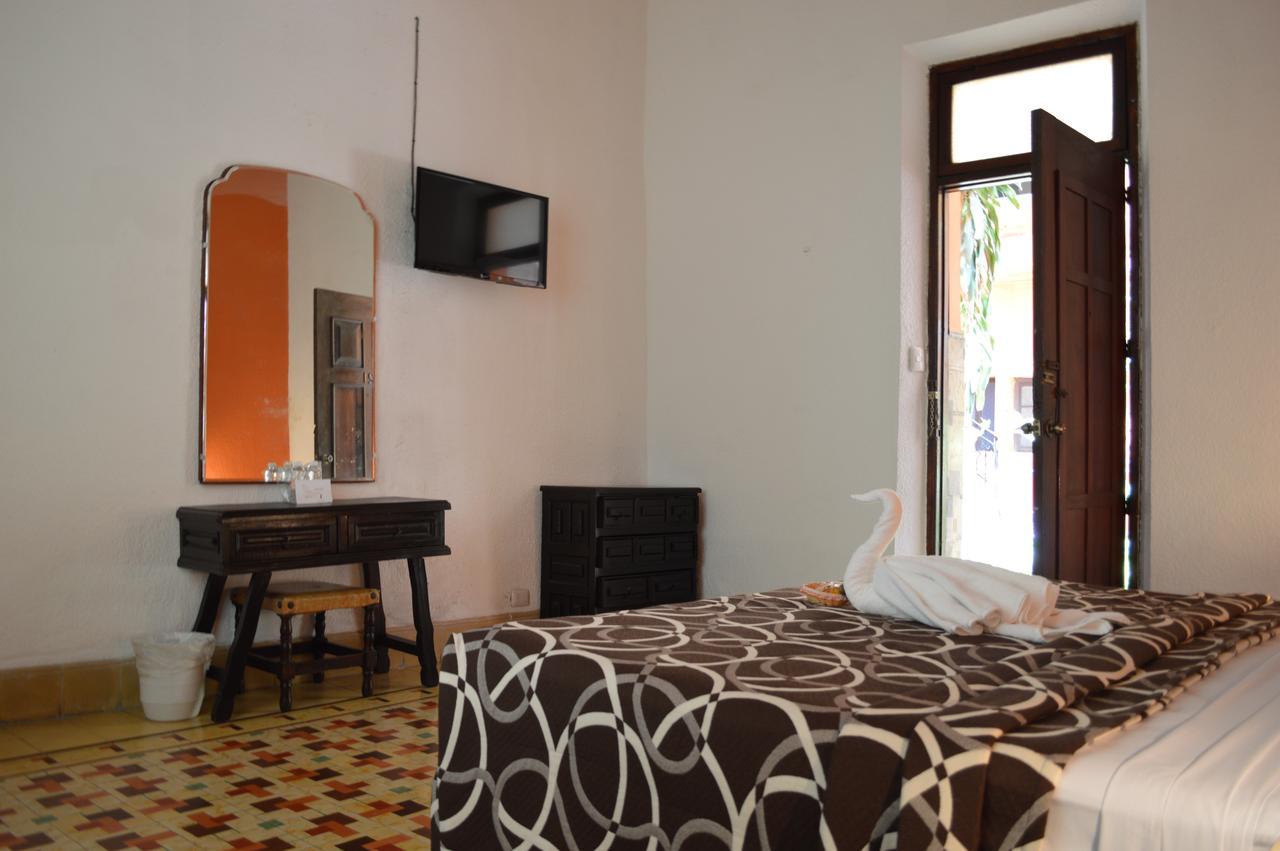 Hotel Colon Mérida Dış mekan fotoğraf