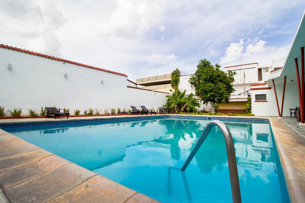 Hotel Colon Mérida Dış mekan fotoğraf